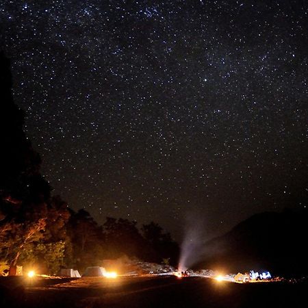 Tiger Tops Karnali Lodge Bardiya Extérieur photo