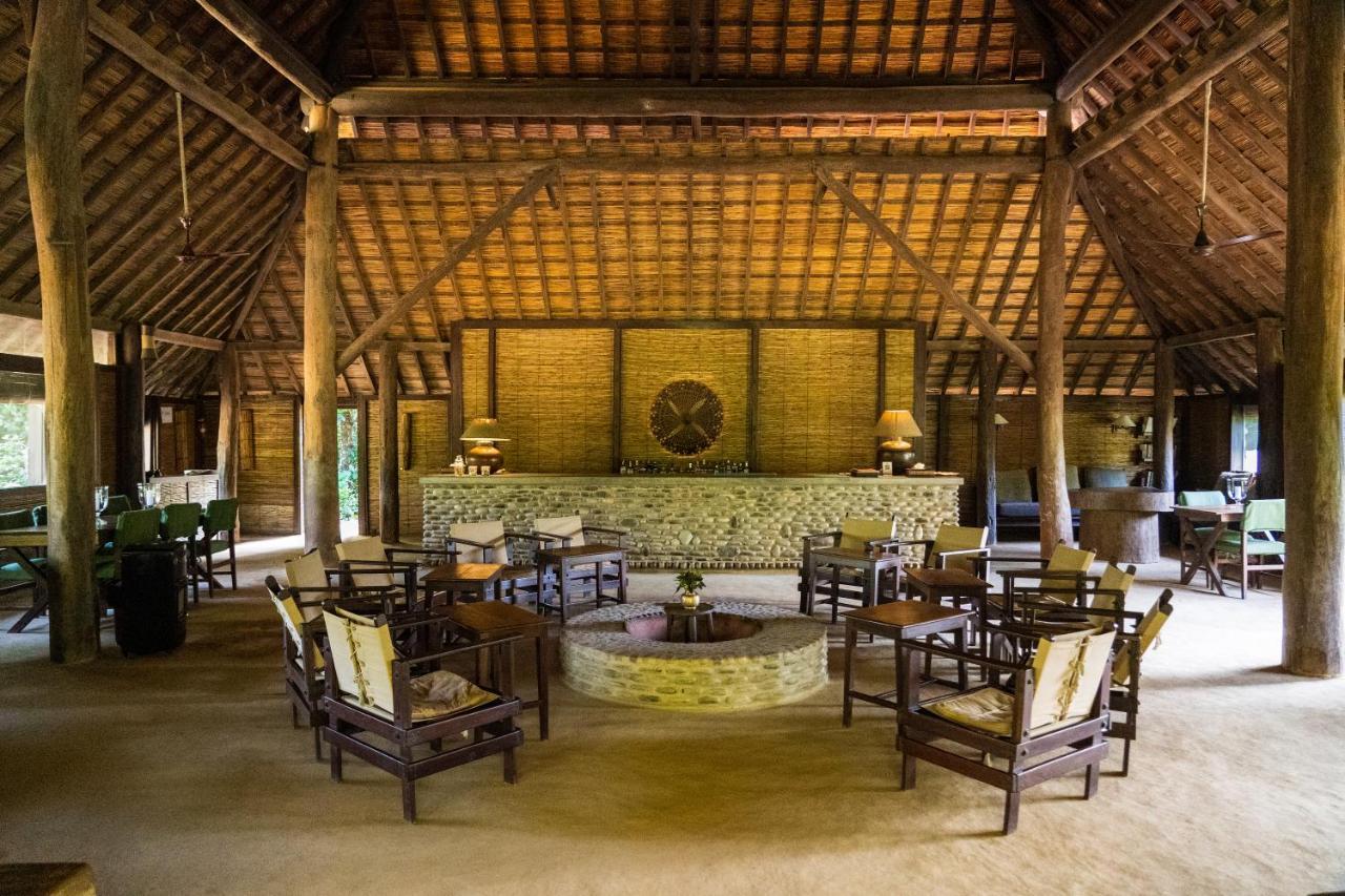 Tiger Tops Karnali Lodge Bardiya Extérieur photo
