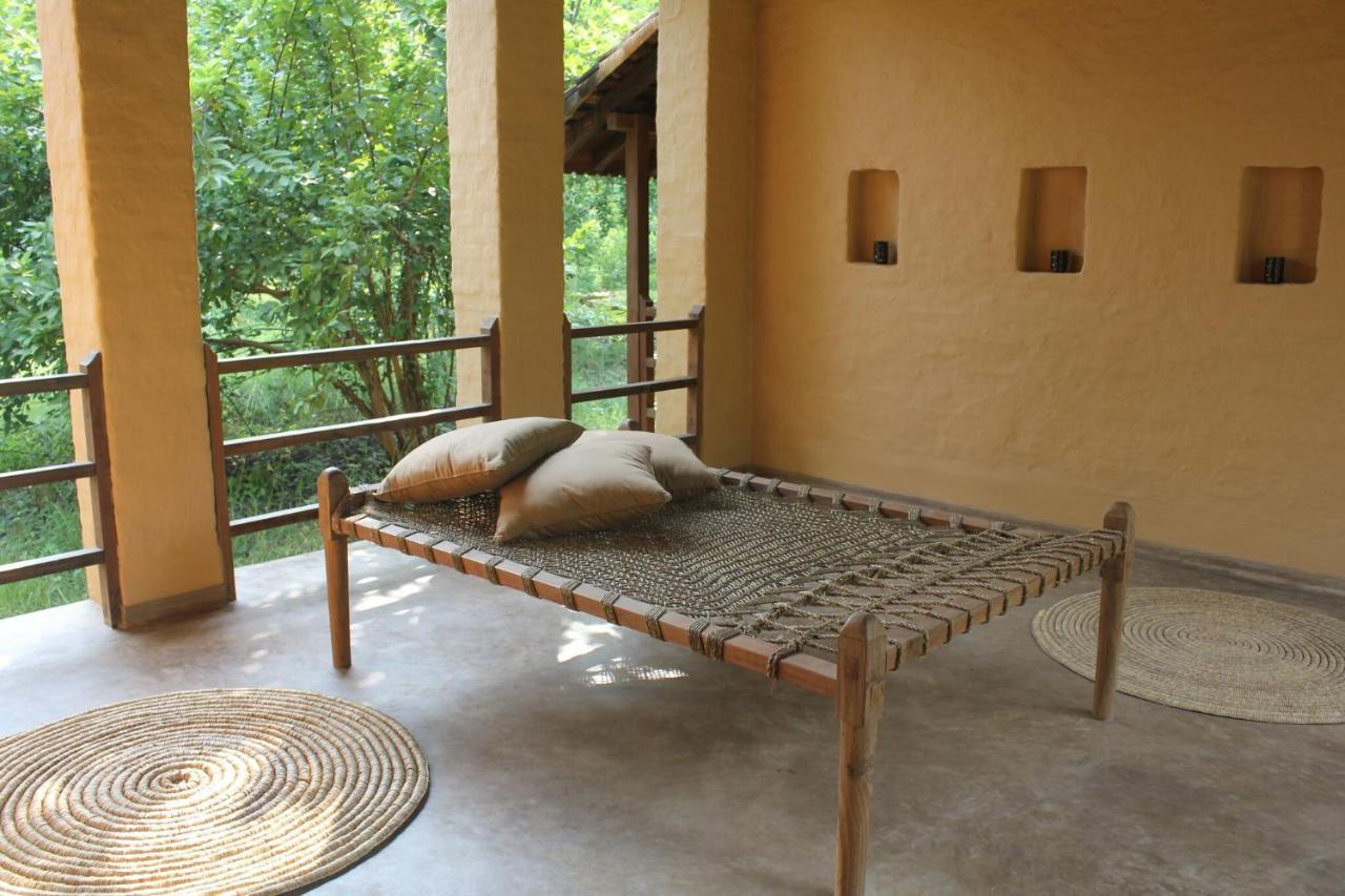 Tiger Tops Karnali Lodge Bardiya Extérieur photo